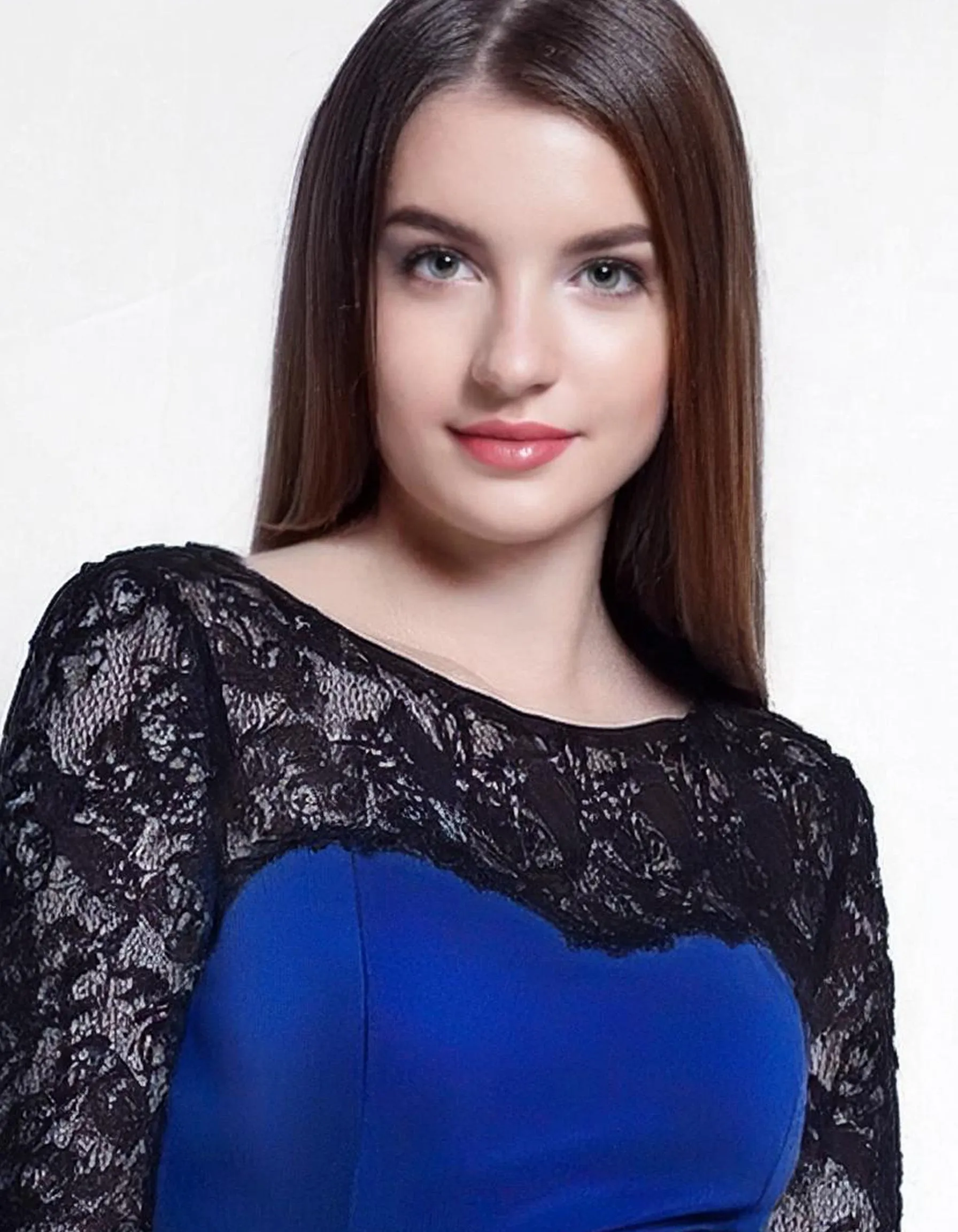 Royal Blue Sheath Dress with Lace Sleeves